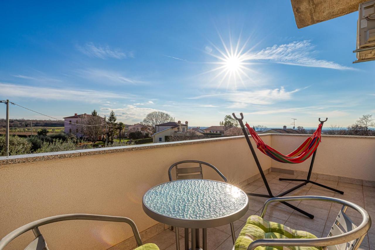 Ferienwohnung Dvi Ulike Labinci Exterior foto