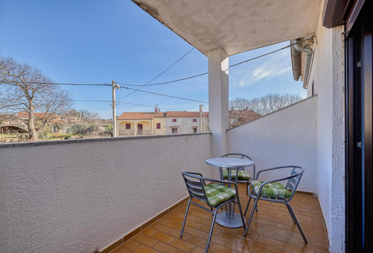 Ferienwohnung Dvi Ulike Labinci Exterior foto