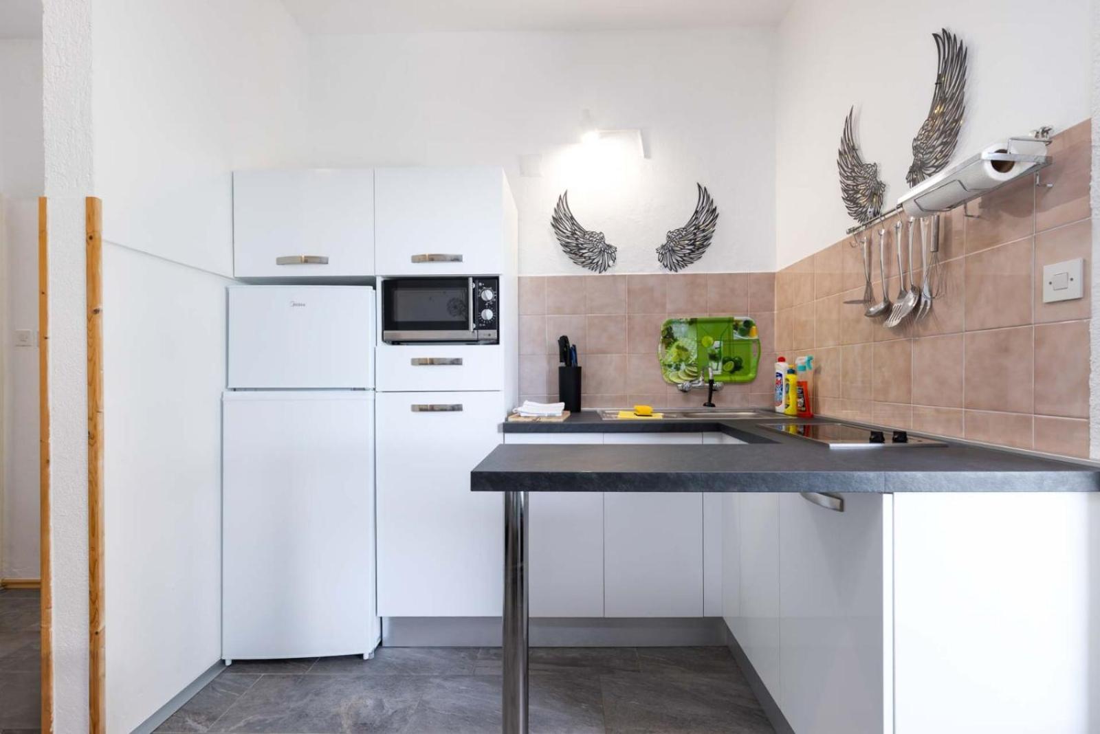 Ferienwohnung Dvi Ulike Labinci Exterior foto